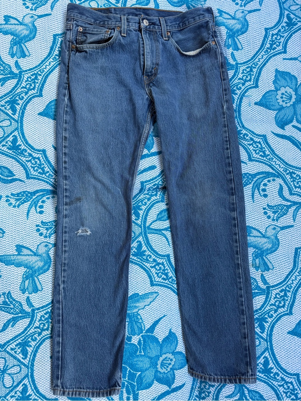 Levi's 502 Regular Taper Jeans Men's 31x32 Medium Wash Blue Denim